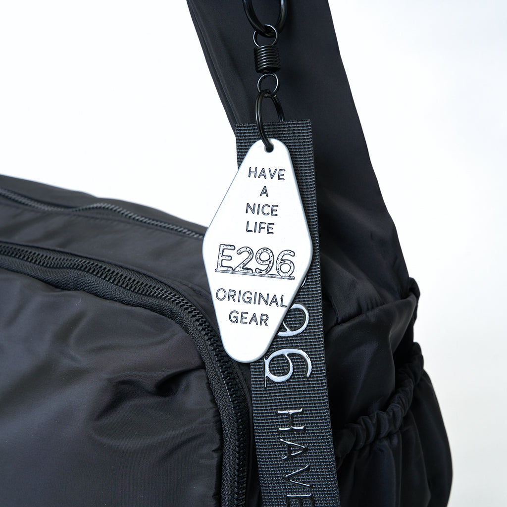 【E296】メッセンジャーBAG 008