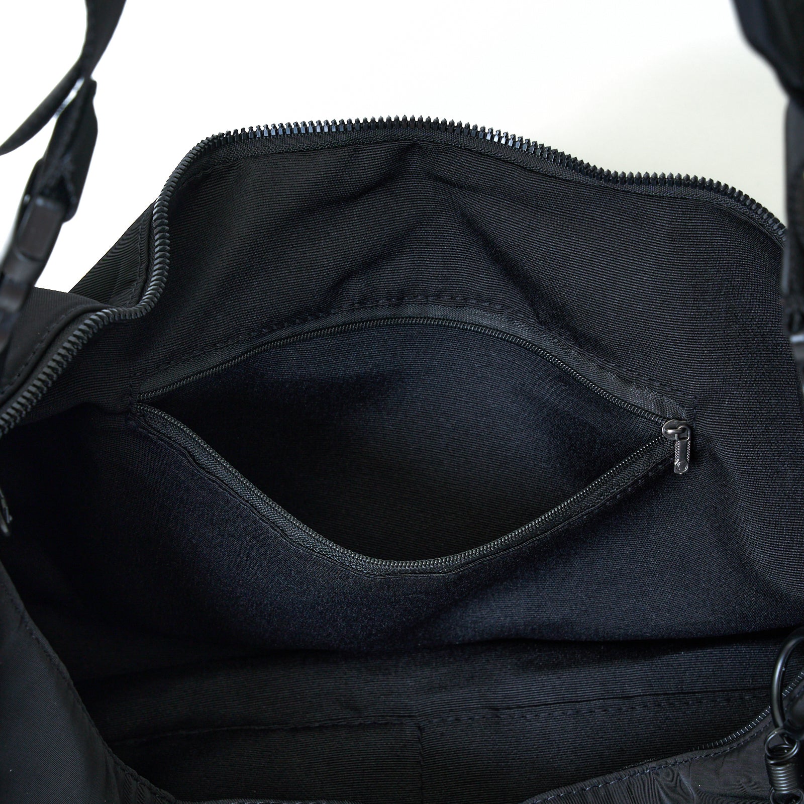 【E296】シンプルショルダーBAG 009