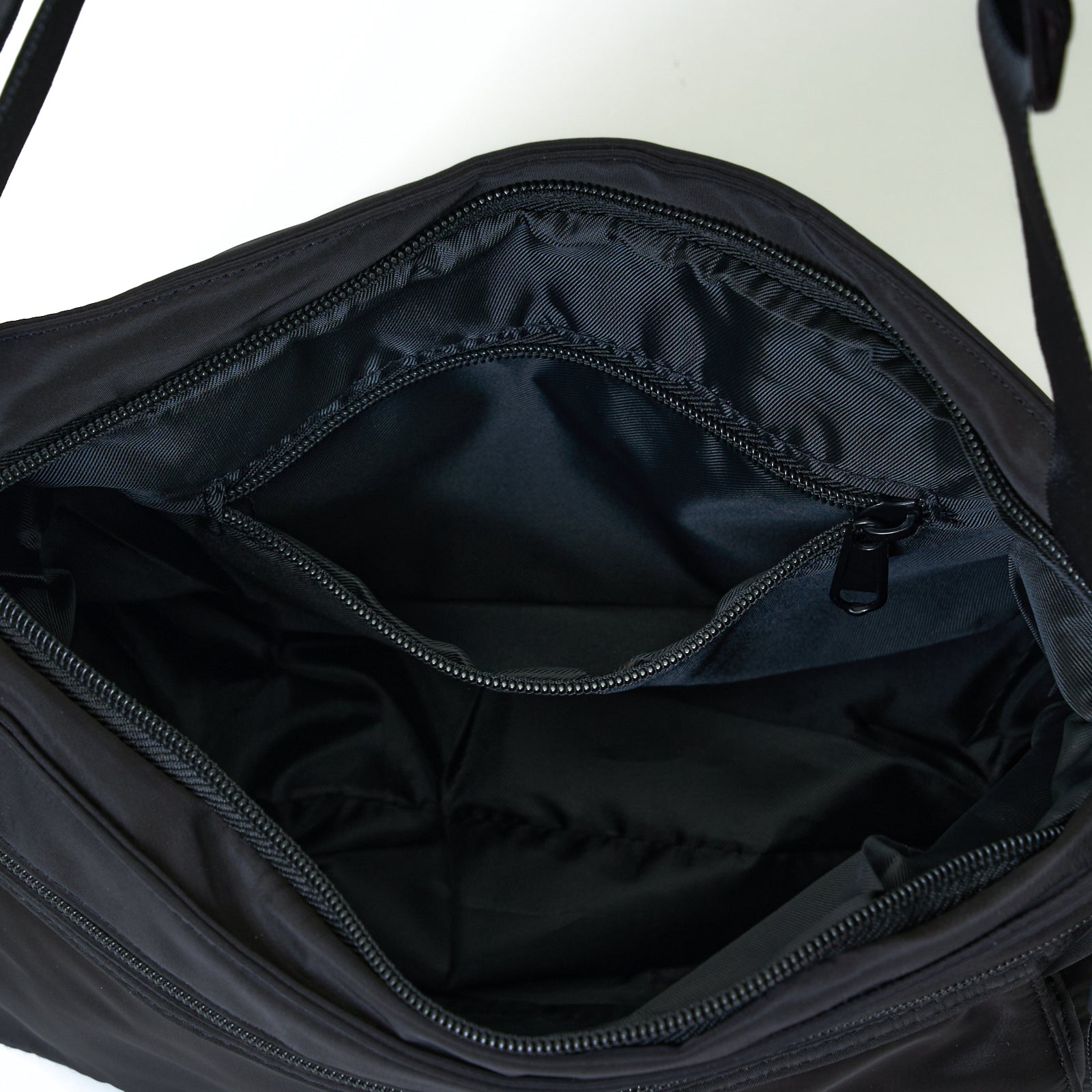 【E296】フラップショルダーBAG 002