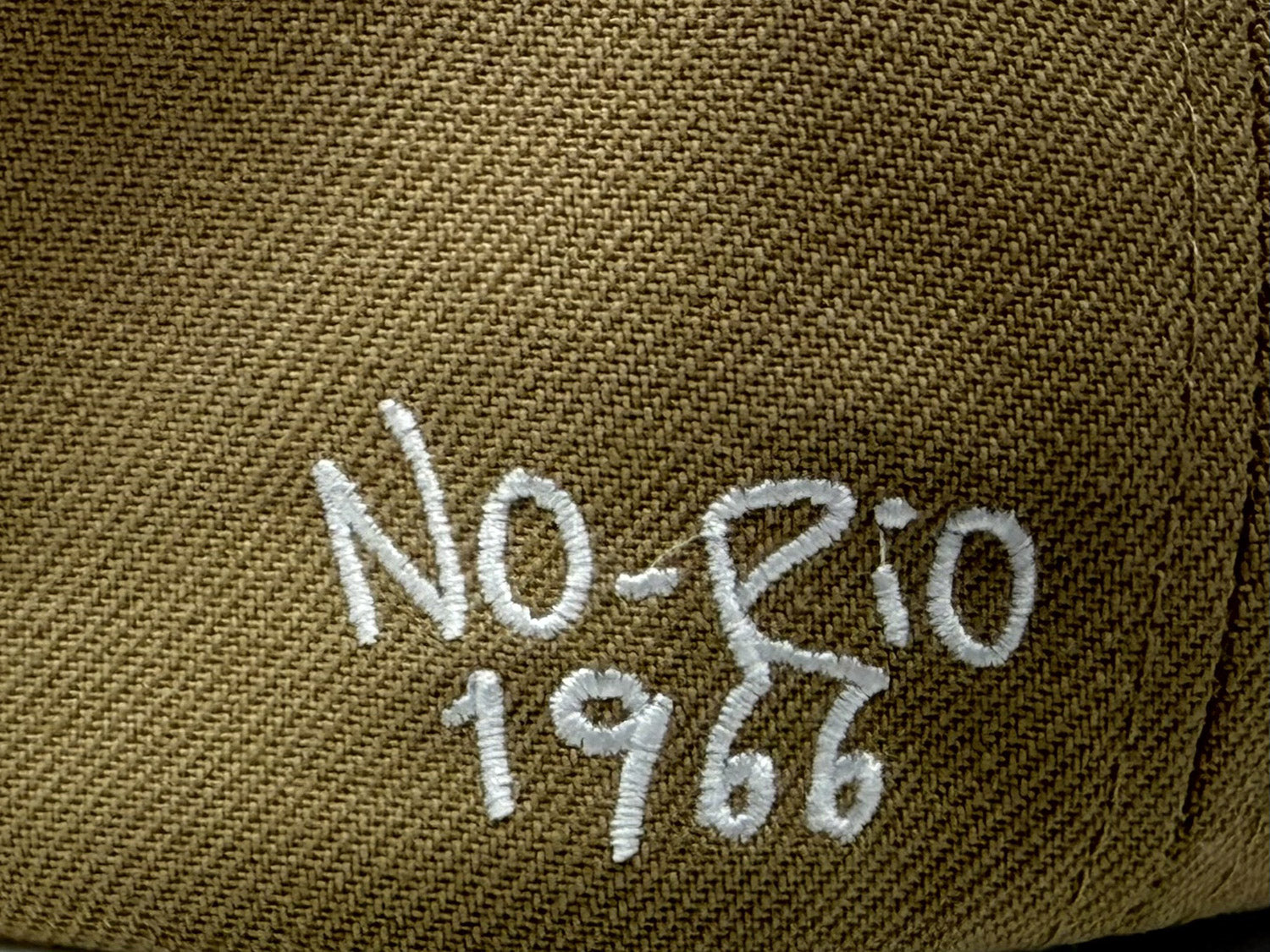 【NO-RIO】 シンプルStyleキャップ - Beige×White